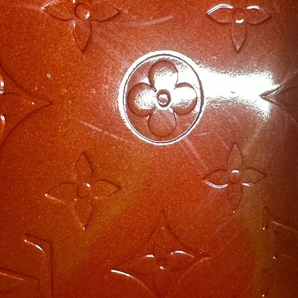 Vintage Louis Vuitton Vernis Red Houston Tote - Picture 10 of 16